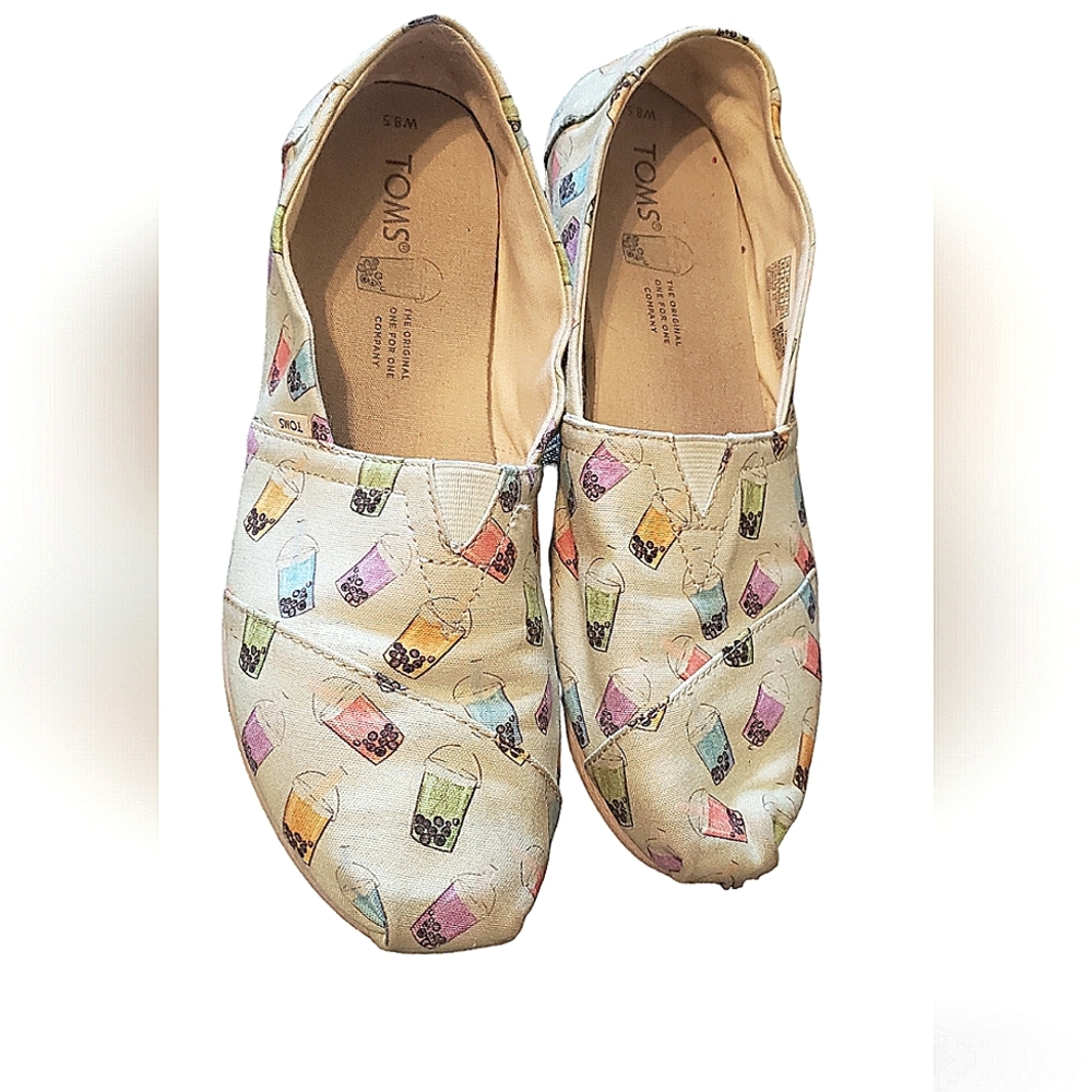 Toms BOBA print slip on shoes